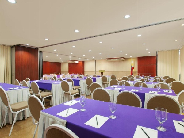 Hotel Kimberly image 15