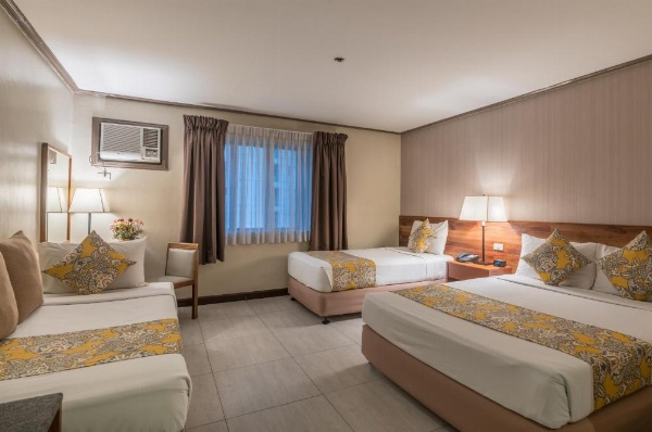 Hotel Kimberly image 28